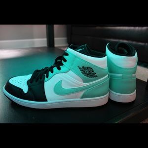 Jordan 1 Tropical Twist